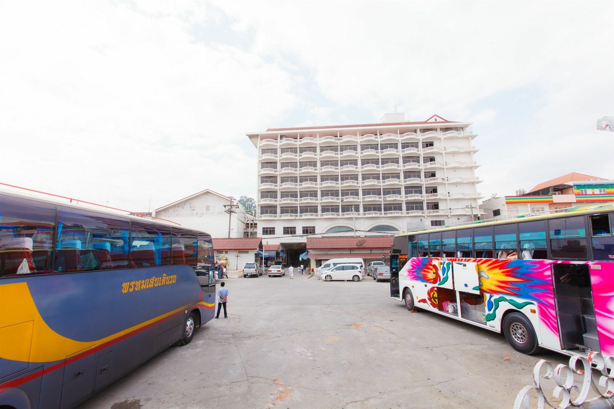 Capital O 1115 Wang Thong Hotel Maesai Mae Sai Exterior foto